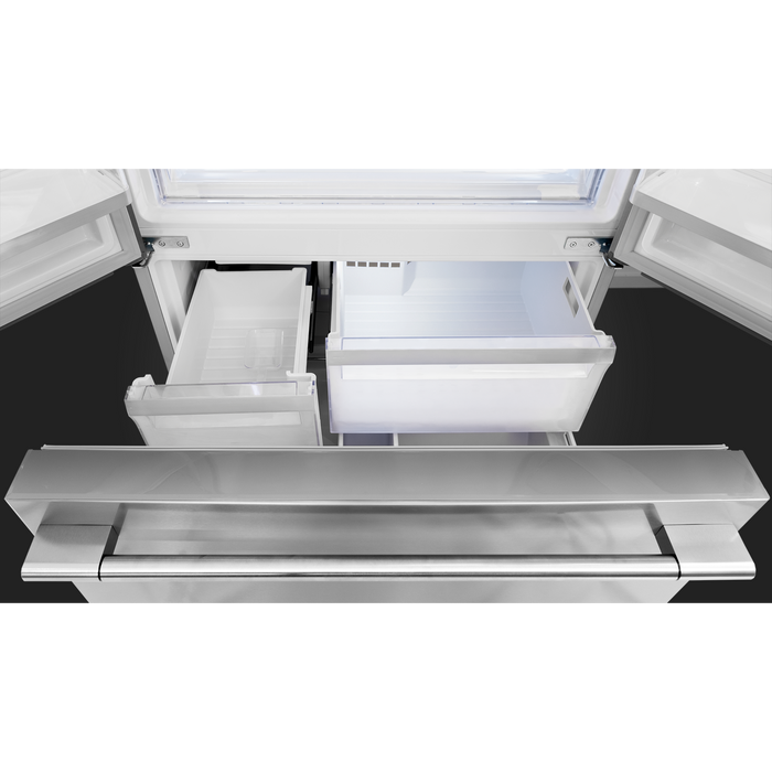 Fulgor Milano 20.3 cu.ft.  Pro Refrigerator Freezer, 400 Series, French Door, Freestanding, Stainless Steel, Bottom Mount, 20 Cu. Ft., Ice Maker Included, Sofia Pro Handle & Badge Accessory
