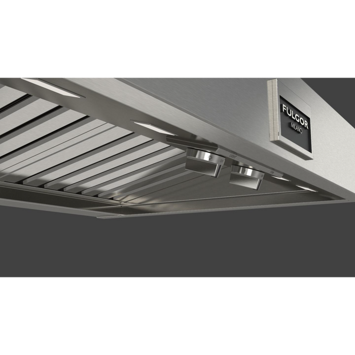 Fulgor Milano 30-Inch Pro Wall Hood, 600 Series, 600 CFM, 18-Inch Depth, Baffle Filters, Knob Control