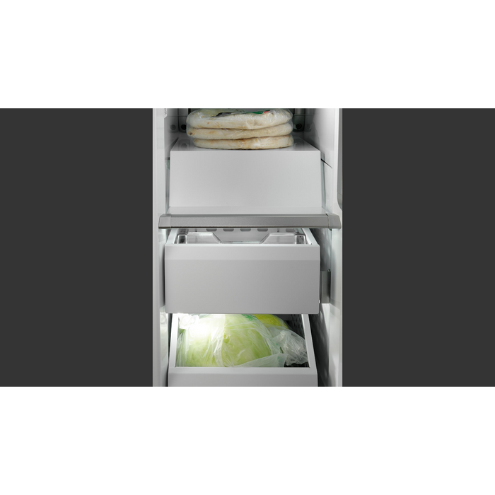 Fulgor Milano 8.22 cu.ft Pro Integrated Column Freezer, 700 Series, RH, Overlay, Bottom Compressor, Metal Interior, Ice Maker