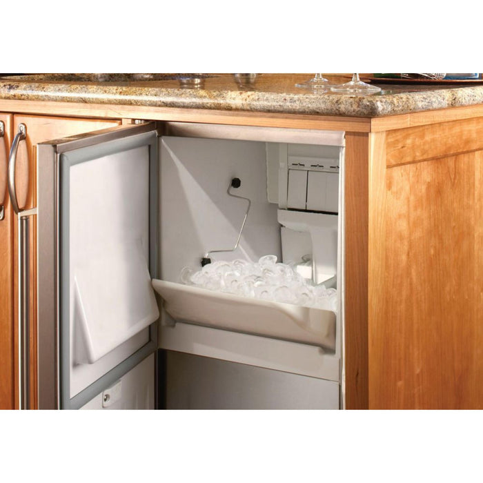 Perlick ADA-Compliant 15" Clear Ice Maker with Pump, Stainless Steel Solid Door