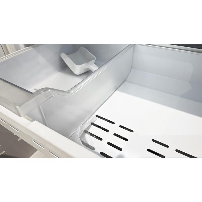 Fulgor Milano 16.0 cu.ft.  Integrated 400 Series Built-In, Overlay, Bottom Compressor, Dual Evaporators, 3 Temp Zones, Internal Water Dispenser, Ice Maker, Reversible Hinge