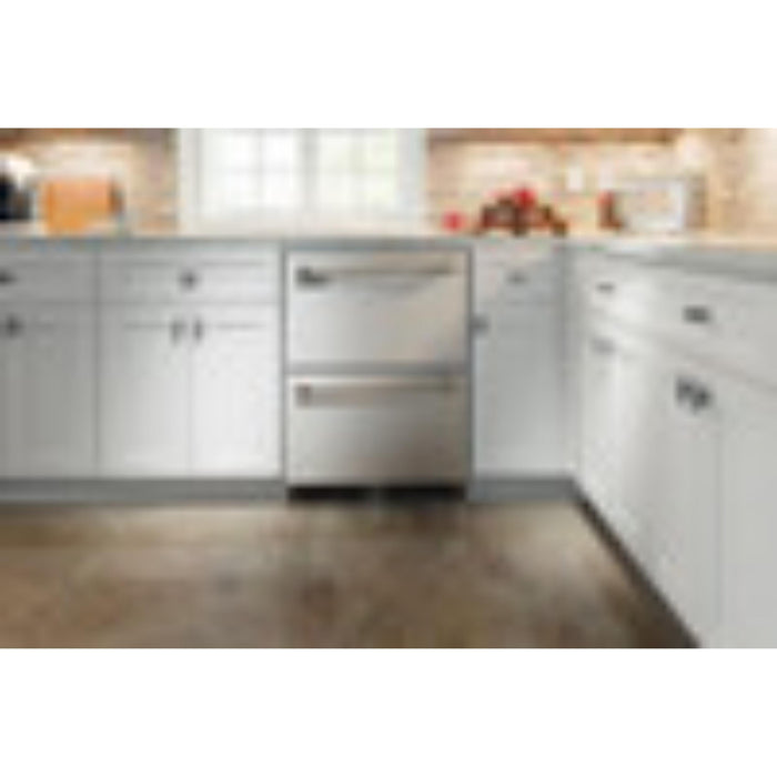 Perlick Signature Series  5.0 cu.ft Indoor Refrigerator, Stainless Steel Solid Door, Hinge Left