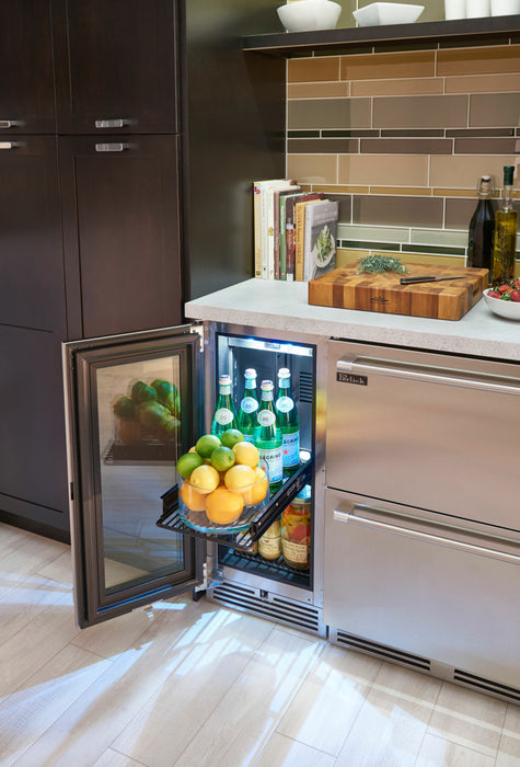 Perlick Signature Series 2.8 cu. ft Indoor Refrig. w/ Stainless Steel Glass Door, Hinge Right