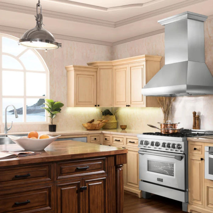 ZLINE Professional Wall Mount Range Hood with 687 Series Stainless Steel in Stainless Steel Finish